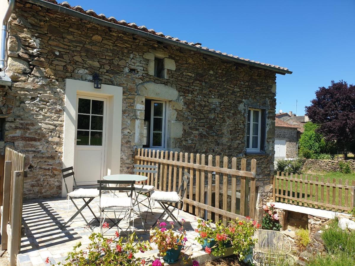 Gite La Grange De Jeanne Villa Rancon Exterior photo